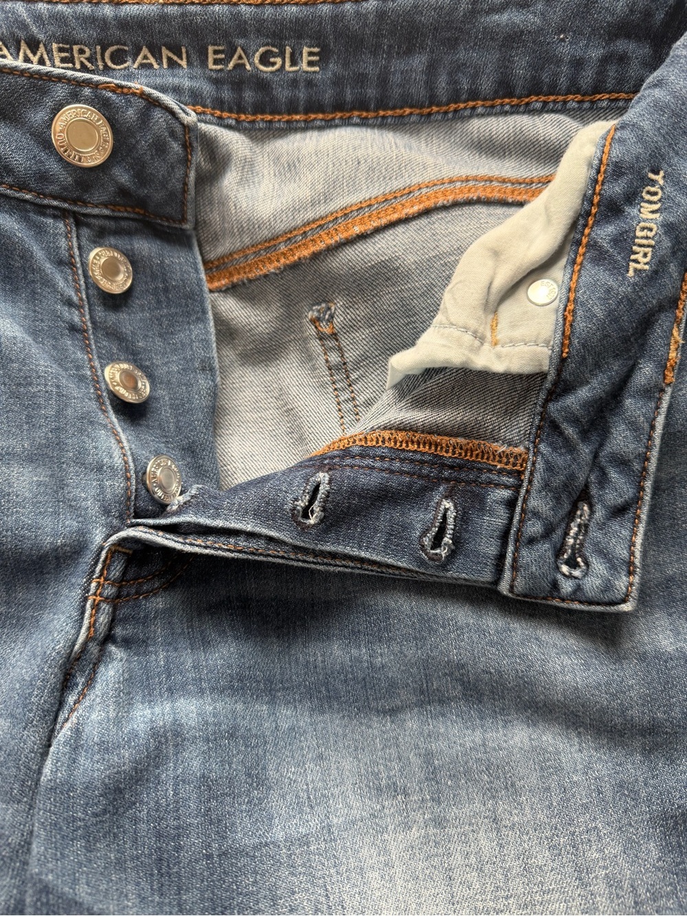 AE Tomgirl Jeans - Picture 3 of 5